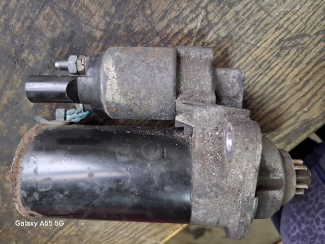 bontott VW GOLF V Önindító