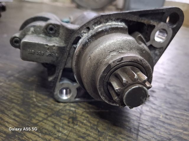 bontott VW GOLF V Önindító