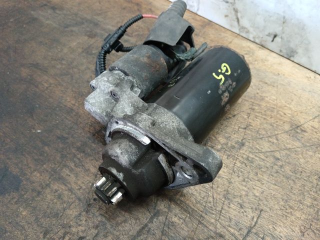 bontott VW GOLF V Önindító