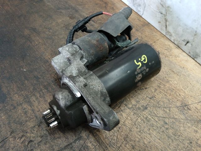 bontott VW GOLF V Önindító