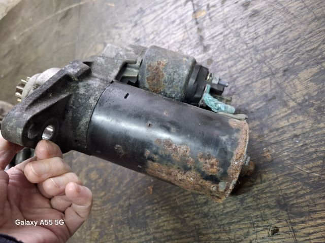 bontott VW GOLF V Önindító