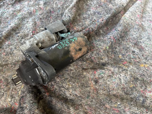 bontott VW GOLF V Önindító