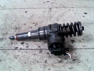 bontott VW GOLF V Porlasztó (1 db)