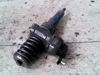 bontott VW GOLF V Porlasztó (1 db)