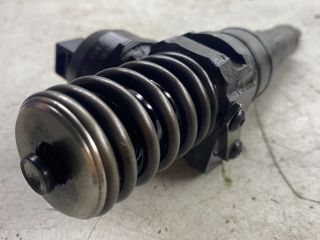 bontott VW GOLF V Porlasztó (1 db)