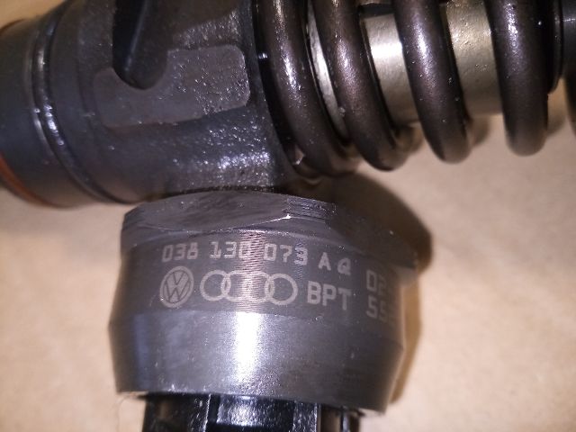 bontott VW GOLF V Porlasztó (1 db)