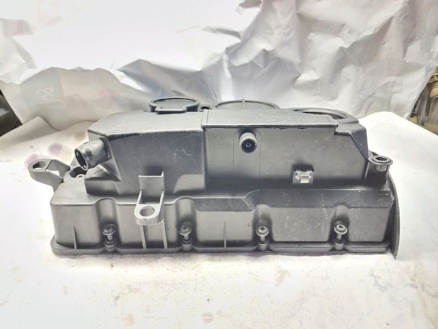 bontott VW GOLF V Szelepfedél