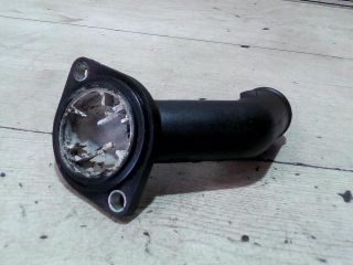 bontott VW GOLF V Termosztátház