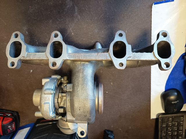 bontott VW GOLF V Turbó