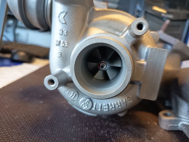 bontott VW GOLF V Turbó