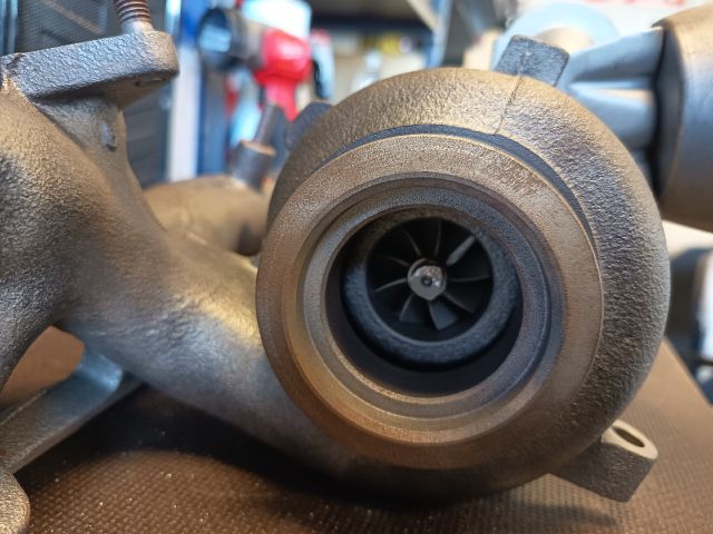 bontott VW GOLF V Turbó