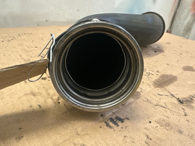 bontott VW GOLF V Turbócső