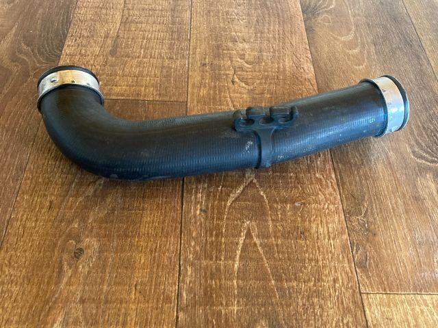 bontott VW GOLF V Turbócső