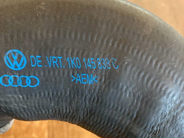 bontott VW GOLF V Turbócső