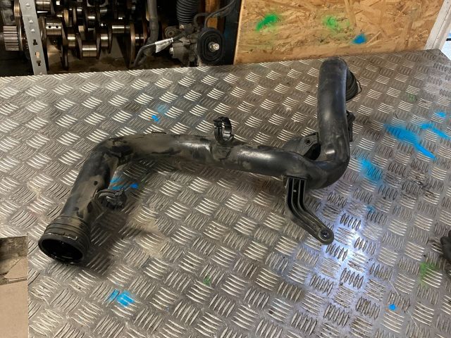 bontott VW GOLF V Turbócső