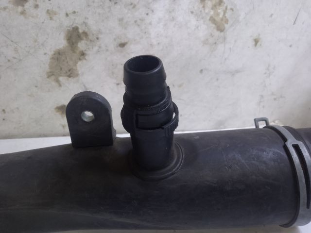 bontott VW GOLF V Turbócső