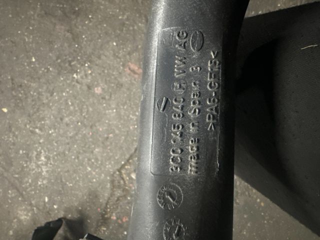 bontott VW GOLF V Turbócső