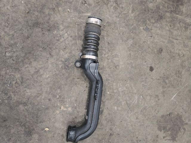 bontott VW GOLF V Turbócső