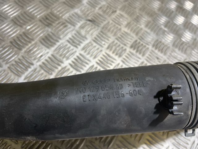 bontott VW GOLF V Turbócső