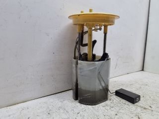 bontott VW GOLF V Üzemanyag Szivattyú