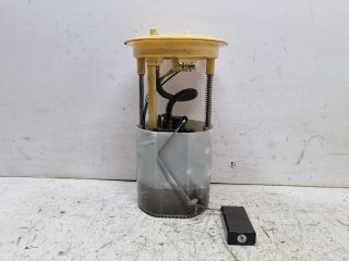 bontott VW GOLF V Üzemanyag Szivattyú