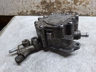 bontott VW GOLF V Vákumpumpa