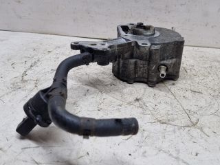 bontott VW GOLF V Vákumpumpa