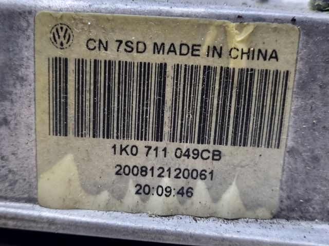 bontott VW GOLF V Váltó Kulissza