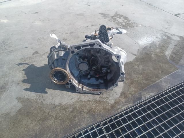 bontott VW GOLF V Váltó (Mechanikus)