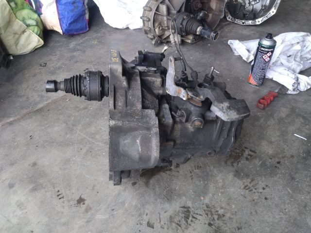 bontott VW GOLF V Váltó (Mechanikus)