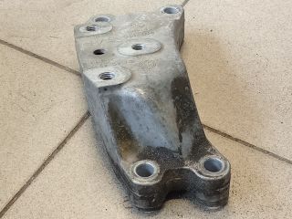 bontott VW GOLF V Váltó Tartó Bak (Pozíciófüggetlen)