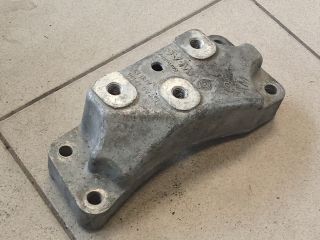 bontott VW GOLF V Váltó Tartó Bak (Pozíciófüggetlen)