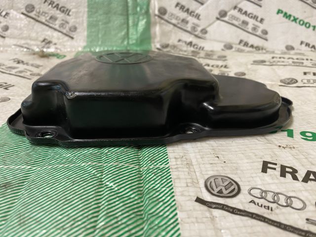 bontott VW GOLF V Váltóház Fedél