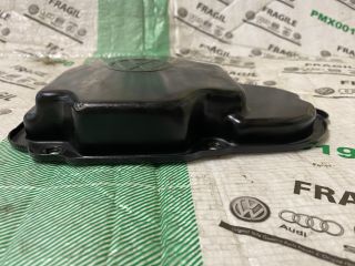 bontott VW GOLF V Váltóház Fedél