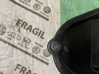 bontott VW GOLF V Váltóház Fedél