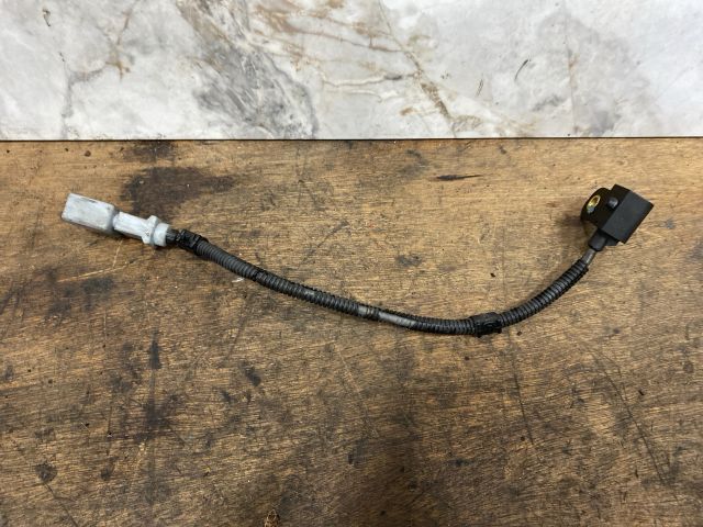 bontott VW GOLF V Vezérműtengely Fordulatszám Jeladó