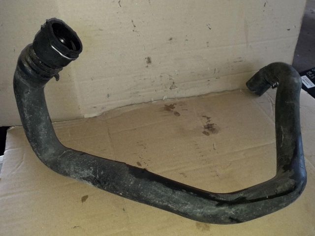 bontott VW GOLF V Vízcső