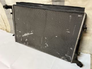 bontott VW GOLF V Vízhűtő Radiátor (Klímás)