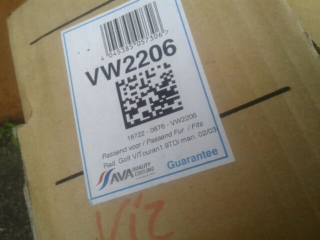 bontott VW GOLF V Vízhűtő Radiátor (Nem klímás)