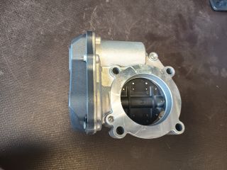 bontott VW GOLF V Fojtószelep (Elektromos)