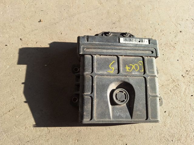 bontott VW GOLF V Automata Váltó Elektronika