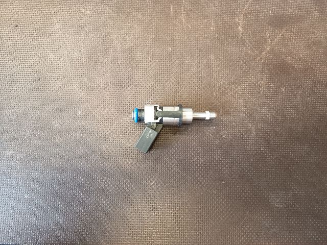 bontott VW GOLF V Porlasztó (1 db)