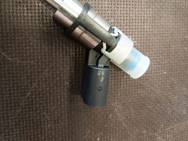 bontott VW GOLF V Porlasztó (1 db)