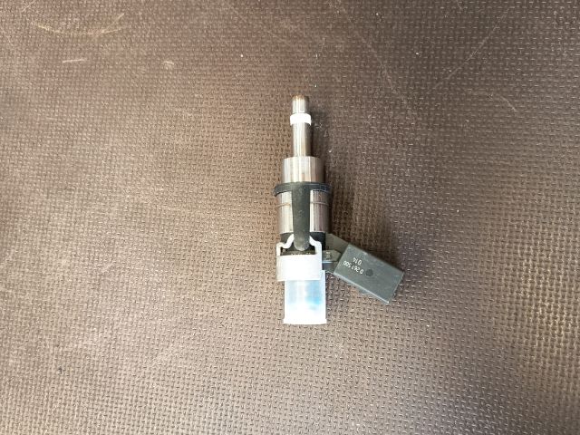 bontott VW GOLF V Porlasztó (1 db)