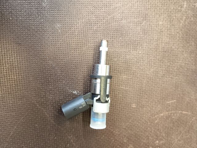 bontott VW GOLF V Porlasztó (1 db)