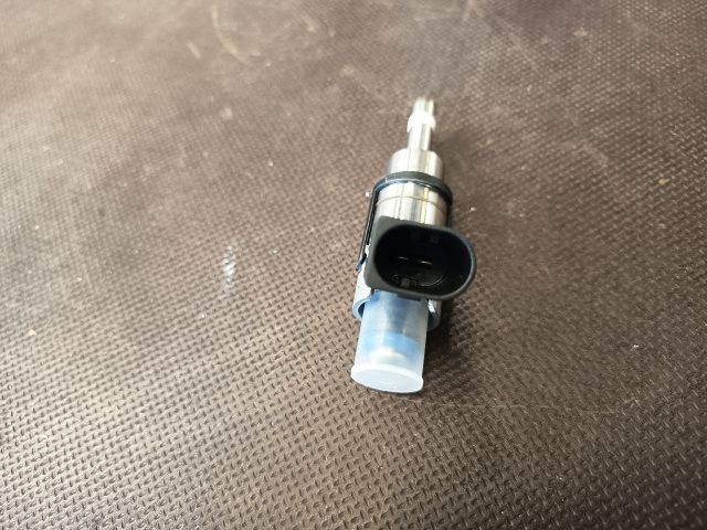 bontott VW GOLF V Porlasztó (1 db)