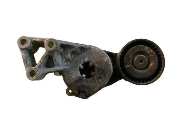 bontott VW GOLF V Szíjfeszítő Görgő