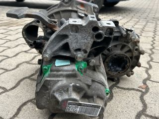 bontott VW GOLF V Váltó (Mechanikus)