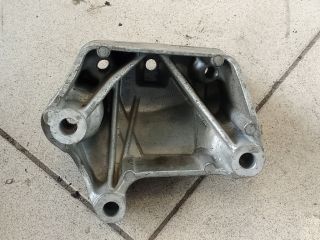 bontott VW GOLF V Váltó Tartó Bak (Pozíciófüggetlen)