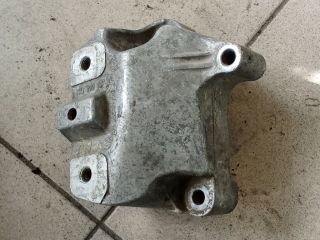 bontott VW GOLF V Váltó Tartó Bak (Pozíciófüggetlen)